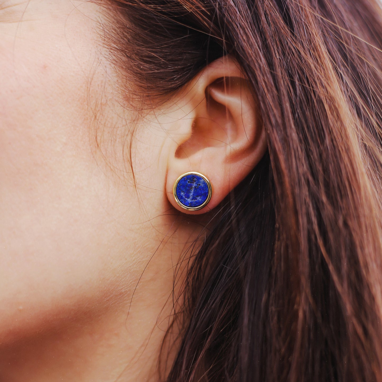 BOUCLE D'OREILLES LAPIS LAZULI GRAVE D'UNE ANCRE DE MARINE